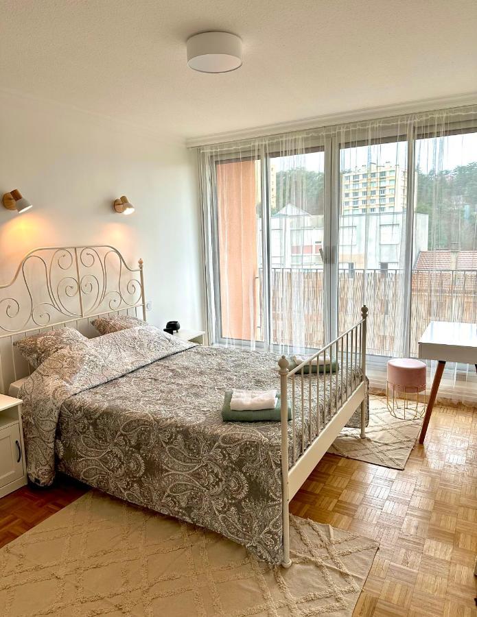 Bergson Top - Appart 80M2, 2 Grandes Chambres, Entierement Renovee Et Equipee, Lumineux, Wifi, Balcon, Calme, Vue Imprenable Saint-Etienne  Extérieur photo