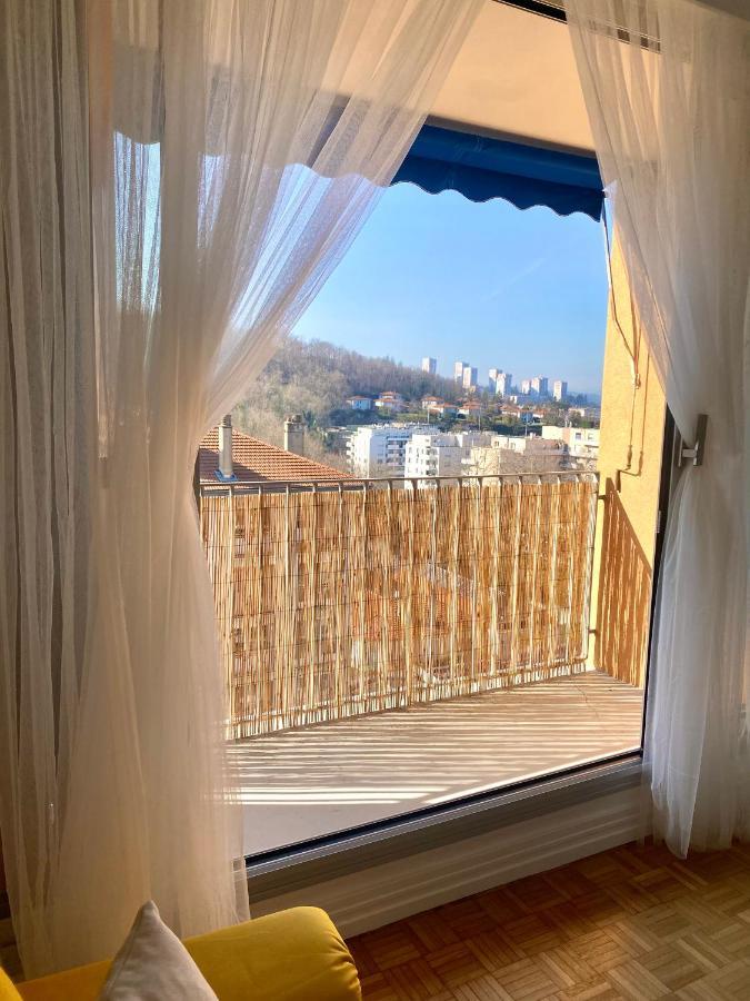 Bergson Top - Appart 80M2, 2 Grandes Chambres, Entierement Renovee Et Equipee, Lumineux, Wifi, Balcon, Calme, Vue Imprenable Saint-Etienne  Extérieur photo